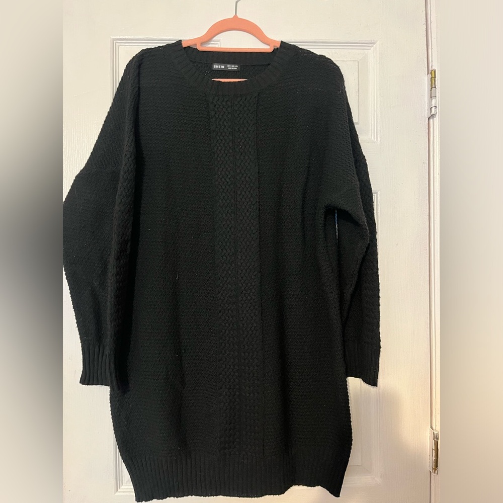 SHEIN medium size , never worn, knit knee length dress